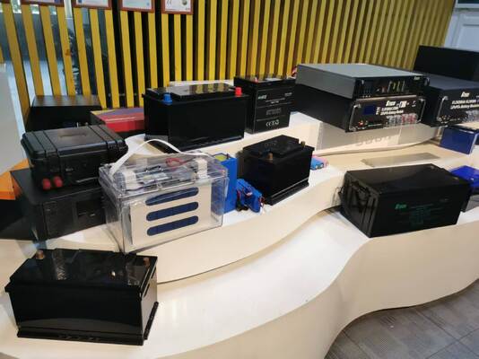 G TECH 12.8V 100Ah LiFePO4 Battery with 6000 Cycle Life and Transparent Housing for Solar Energy Storage